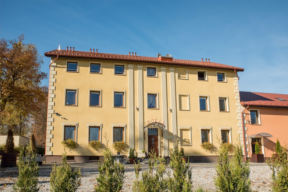 Hotel Brochów